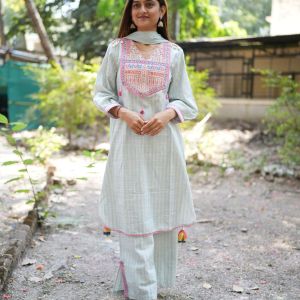 Boho style suit